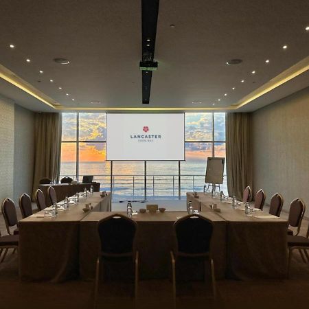 Lancaster Eden Bay Hotel เบรุต ภายนอก รูปภาพ