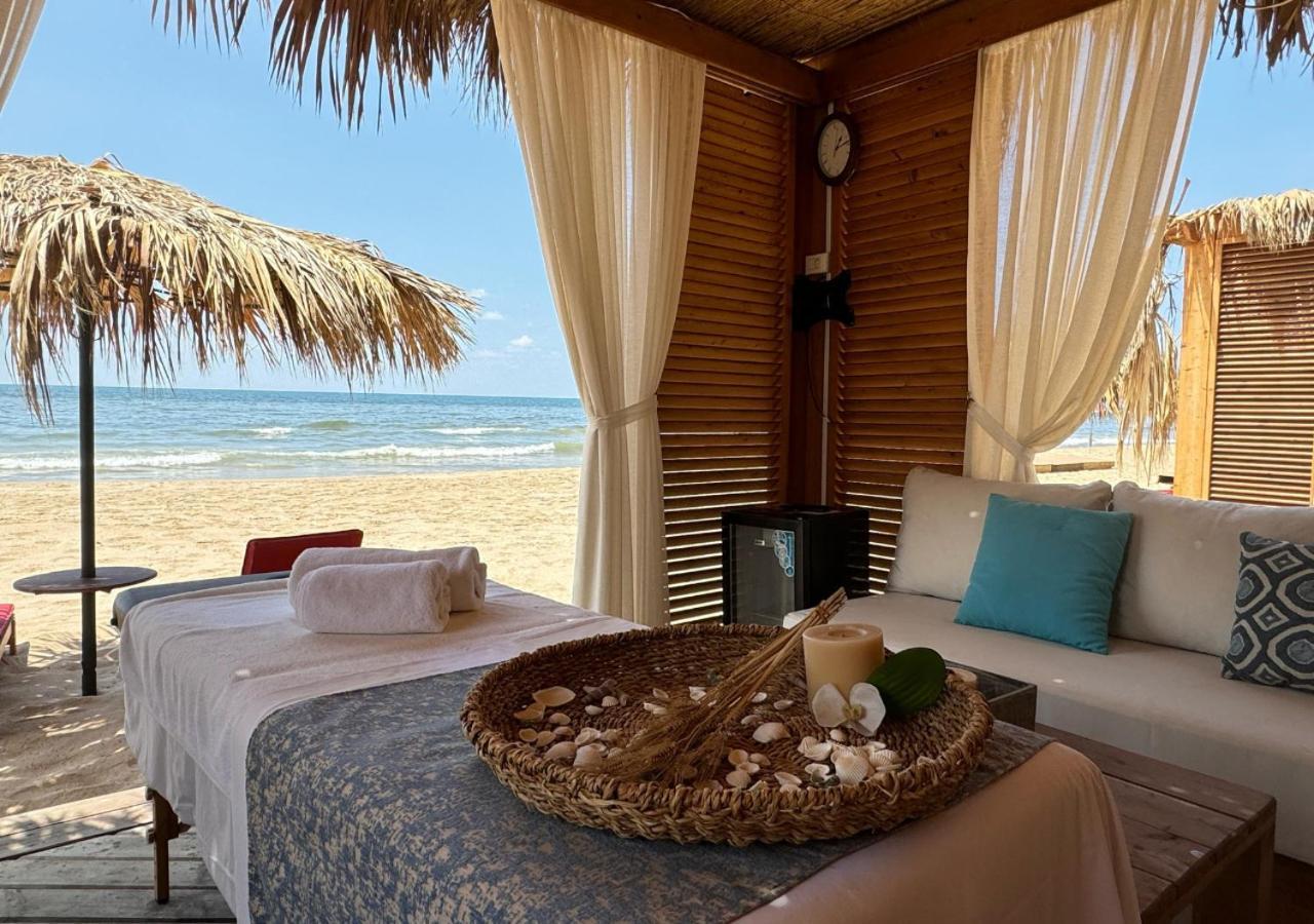 Lancaster Eden Bay Hotel เบรุต ภายนอก รูปภาพ