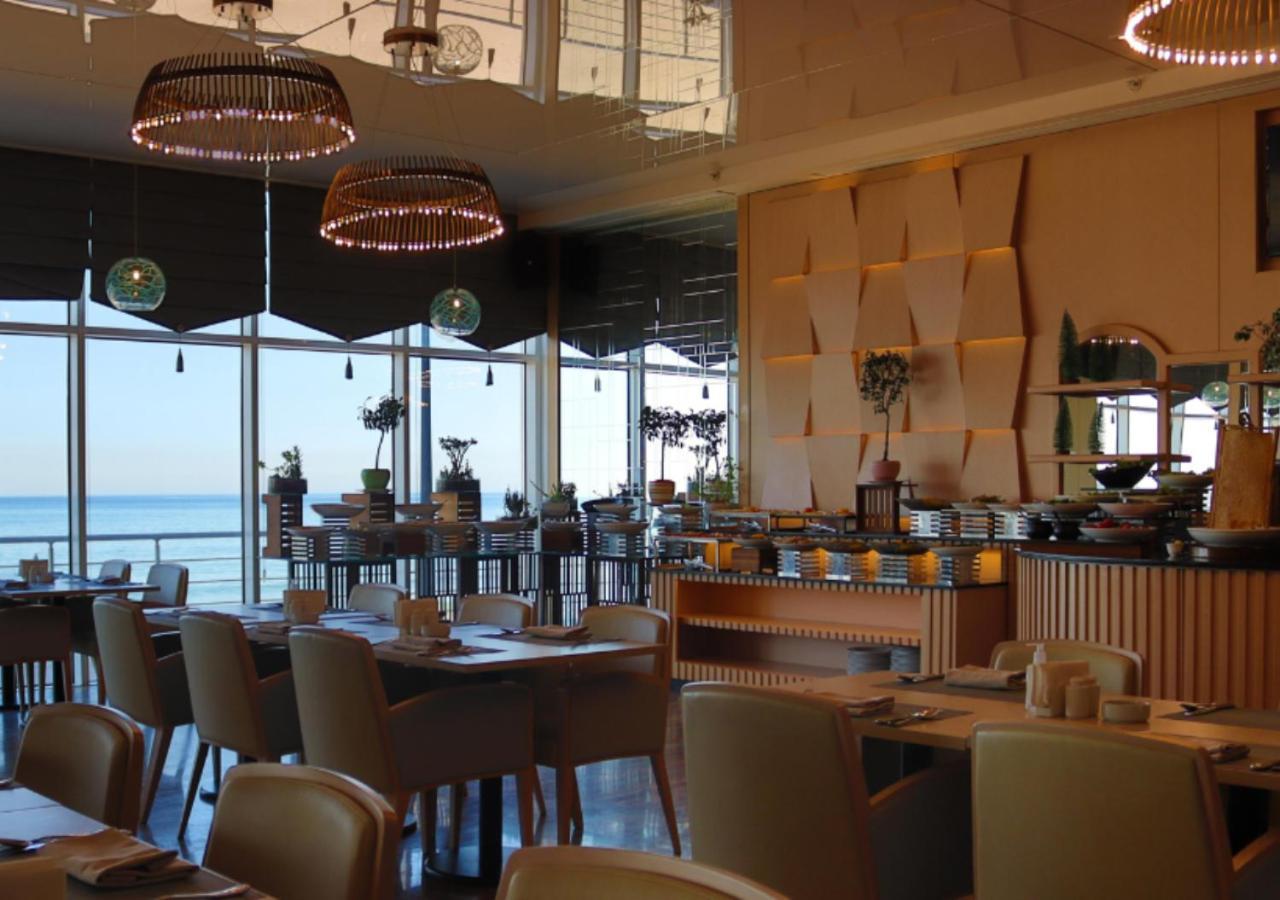 Lancaster Eden Bay Hotel เบรุต ภายนอก รูปภาพ
