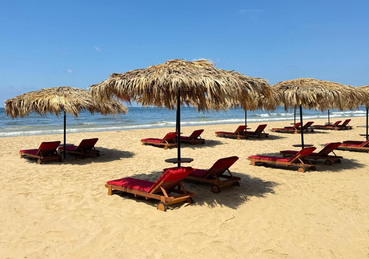 Lancaster Eden Bay Hotel เบรุต ภายนอก รูปภาพ