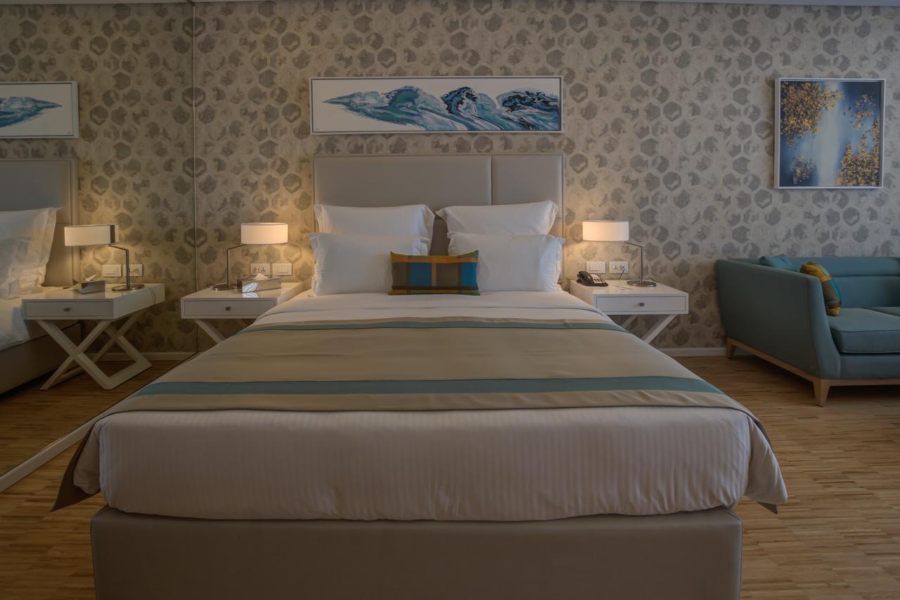 Lancaster Eden Bay Hotel เบรุต ภายนอก รูปภาพ