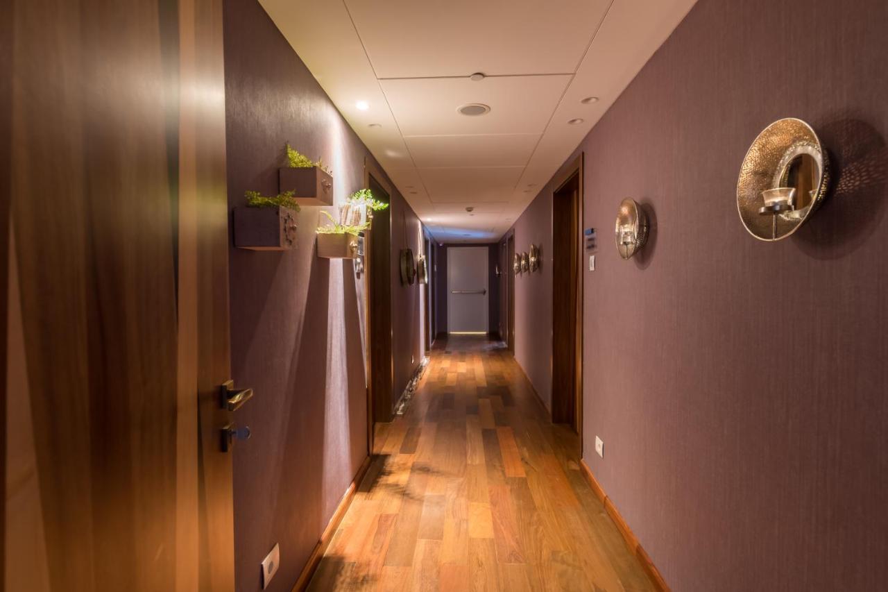 Lancaster Eden Bay Hotel เบรุต ภายนอก รูปภาพ
